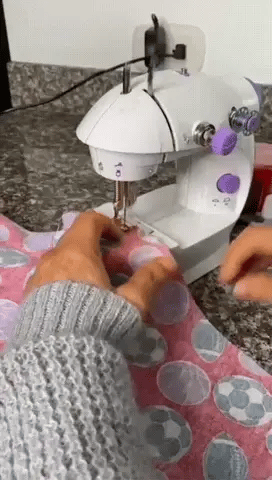 SM202-A ™ | MINI MAQUINA DE COSER